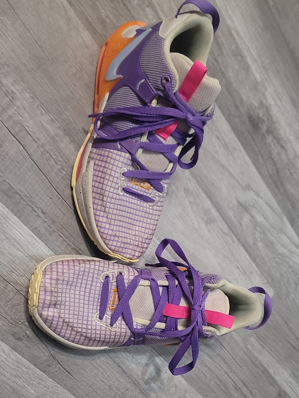Kids Lebron Jeam Purple and Orange Athletic Sneakers 5Y